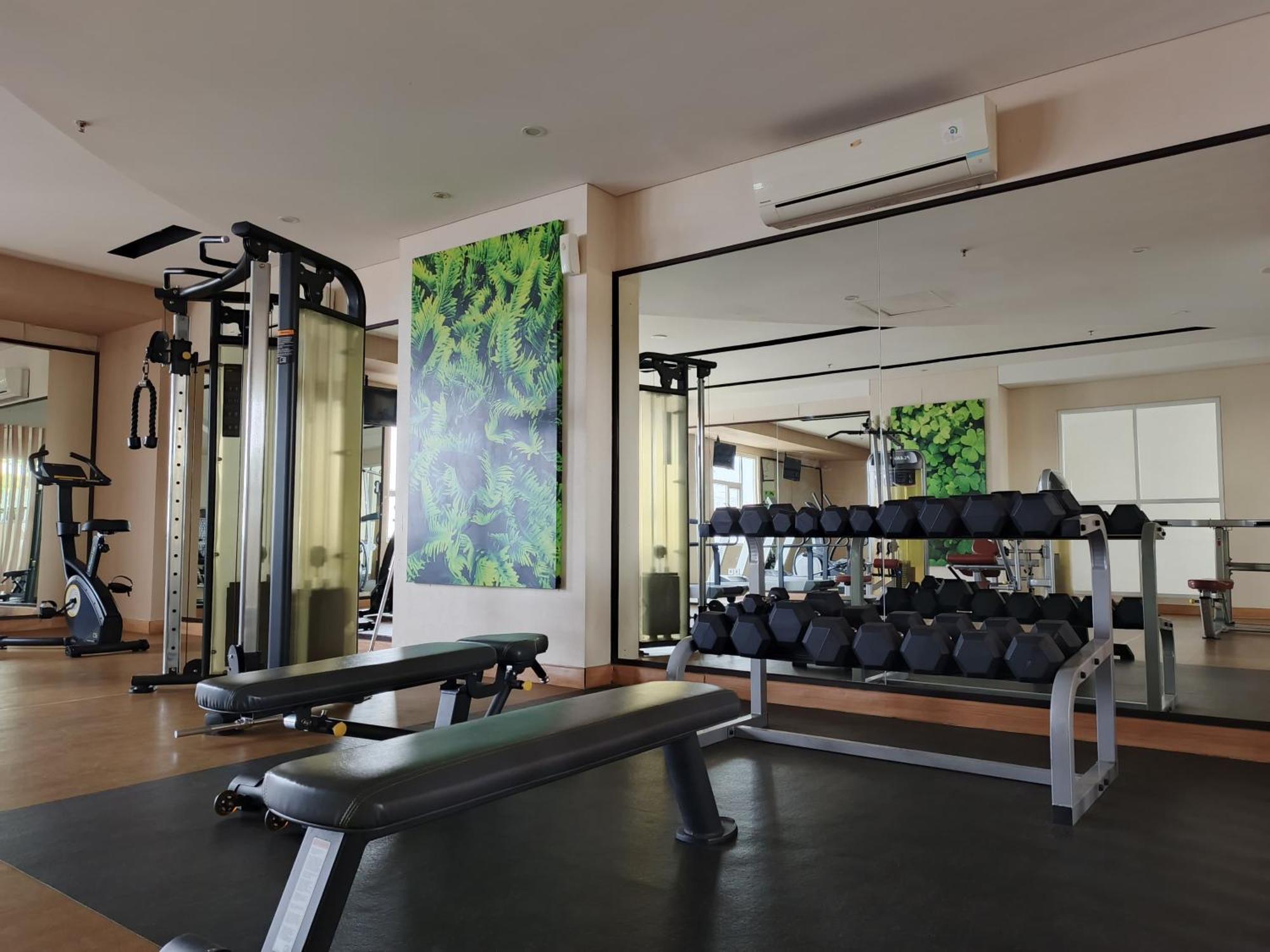 2Br Lucky Tower Residence Jakarta Old Town Top Floor Condo Extérieur photo