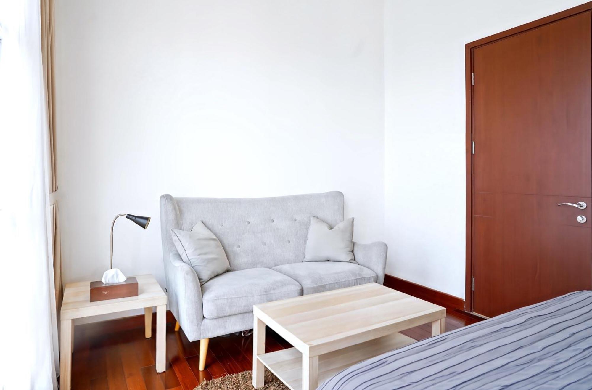 2Br Lucky Tower Residence Jakarta Old Town Top Floor Condo Extérieur photo