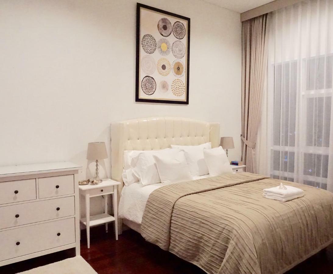 2Br Lucky Tower Residence Jakarta Old Town Top Floor Condo Extérieur photo